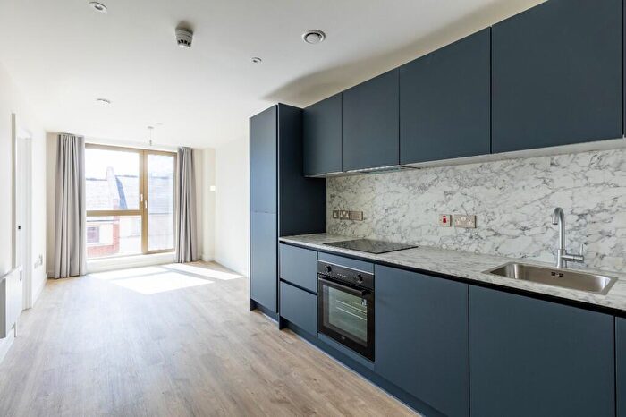 1 Bedroom Flat To Rent In Flat, Rockingham Street, Sheffield, S1