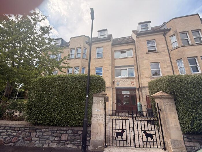 3 Bedroom Flat To Rent In Wadham Mansions, Balmoral Road, Montpelier, Bristol, Bristol City, BS7
