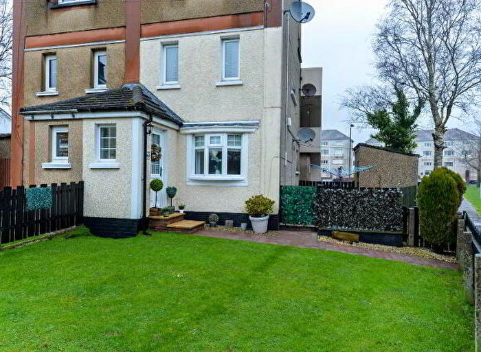 2 Bedroom Maisonettes For Sale In A Craignish Crescent, Belfast, BT16