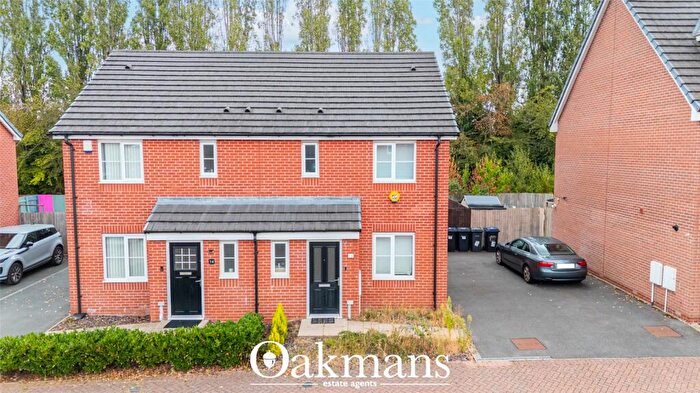 3 Bedroom Semi Detached House For Sale In Electric Way, Birmingham, West Midlands, B11