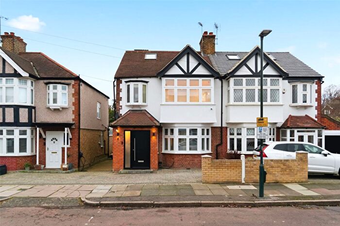 4 Bedroom Semi Detached House For Sale In Kendrey Gardens, Whitton, TW2