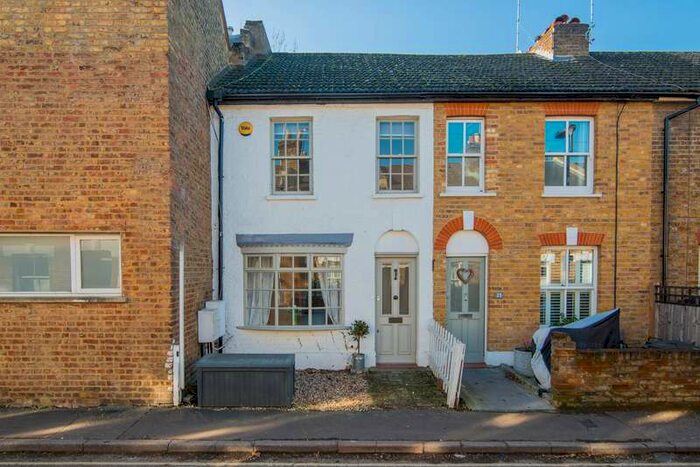 3 Bedroom Terraced House To Rent In Watts Lane, Teddington, Middlesex, TW11