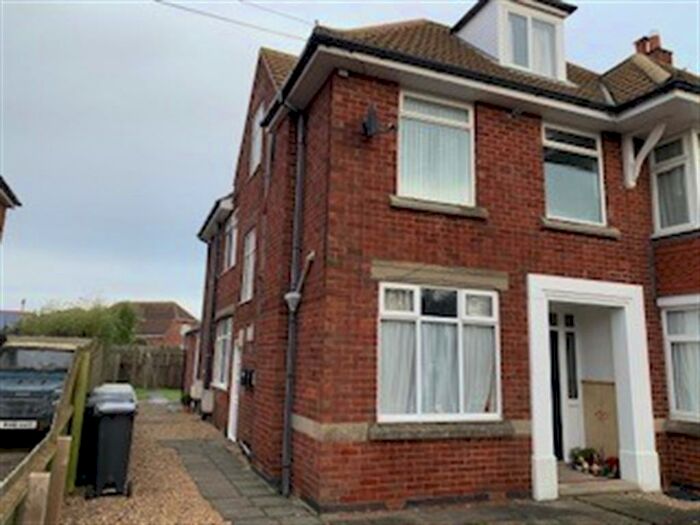 1 Bedroom Flat To Rent In Lumley Crescent, Skegness, PE25