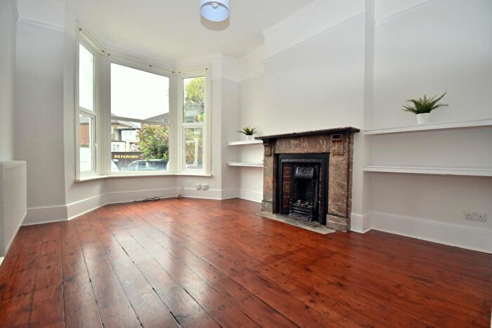 1 Bedroom Flat To Rent In Minard Road London, SE6