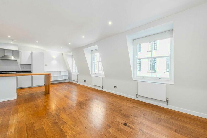 2 Bedroom Property To Rent In Cavendish Mews North, London W1W