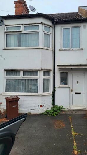 3 Bedroom Terraced House To Rent In Eastcote Road, Harrow, HA2