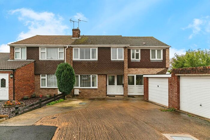 5 Bedroom Semi-Detached House For Sale In Sunfield Road, Bury, Huntingdon, PE26