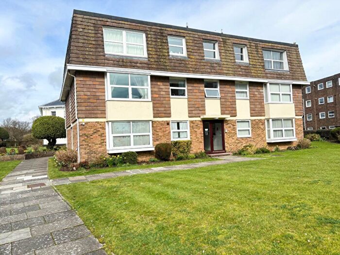 2 Bedroom Property For Sale In Sudley Gardens, Bognor Regis, PO21