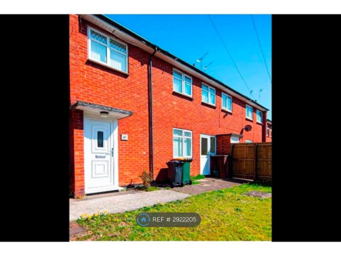 3 Bedroom Terraced House To Rent In Llanwern Road, Newport, NP19