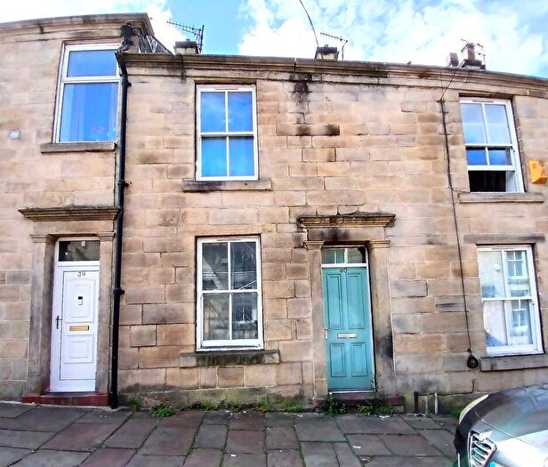 2 Bedroom Terraced House For Sale In South Street, Darwen, BB3