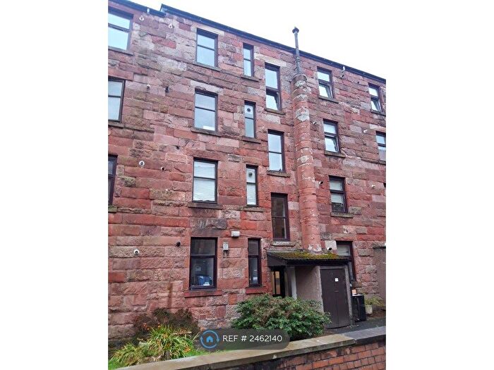 2 Bedroom Flat To Rent In Hathaway Lane, Glasgow, G20