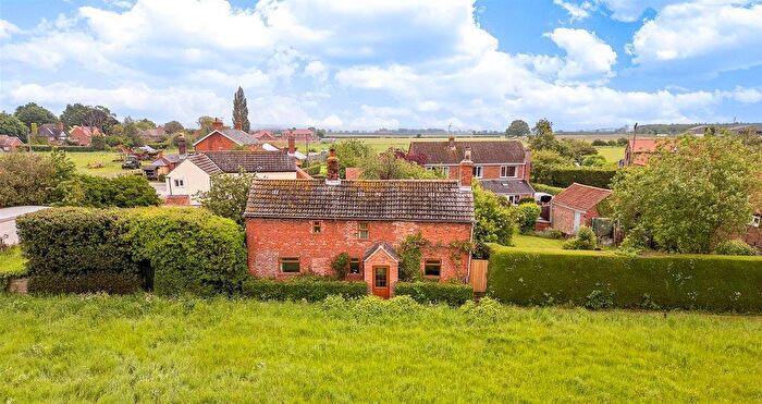 3 Bedroom Detached House For Sale In Carlton Road, Bassingham, Lincoln, LN5