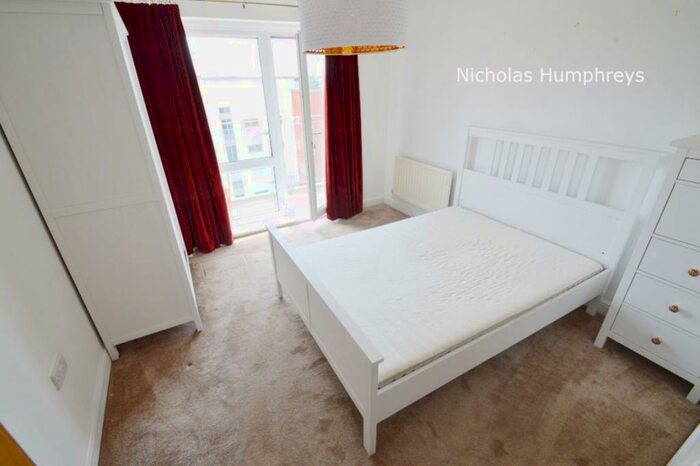 2 Bedroom Flat To Rent In Clarkson Court, AL10