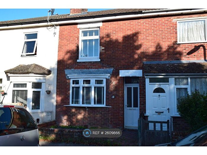 2 Bedroom Terraced House To Rent In High Street, Eastleigh, SO50