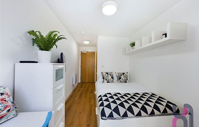 1 Bedroom Flat To Rent In Seymour Street, Liverpool, L3