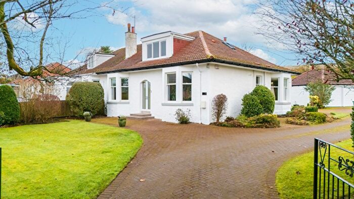 3 Bedroom Semi-Detached Bungalow For Sale In Windlaw Road, Carmunnock, Glasgow, G76