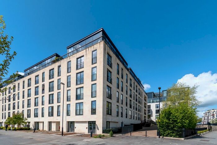 Studio To Rent In Victoria Bridge Road, Bath, BA2