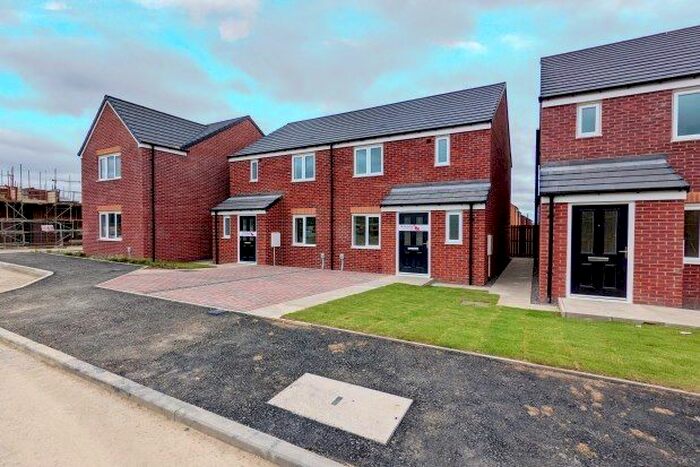 3 Bedroom Property To Rent In Leamside Way, Durham, DH6