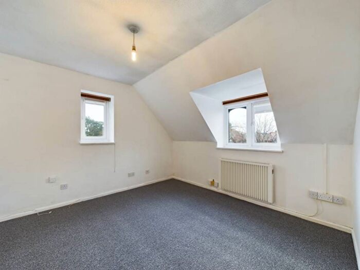 1 Bedroom Flat To Rent In Alexandra Road, Gloucester, GL1