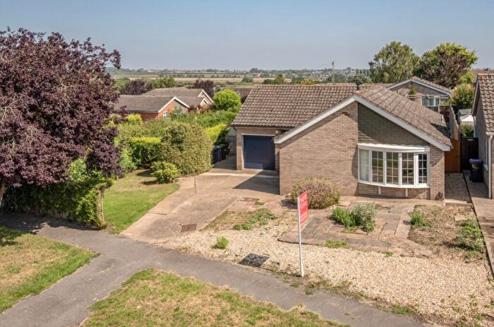 3 Bedroom Detached Bungalow For Sale In Marlborough Avenue, Washingborough, LN4