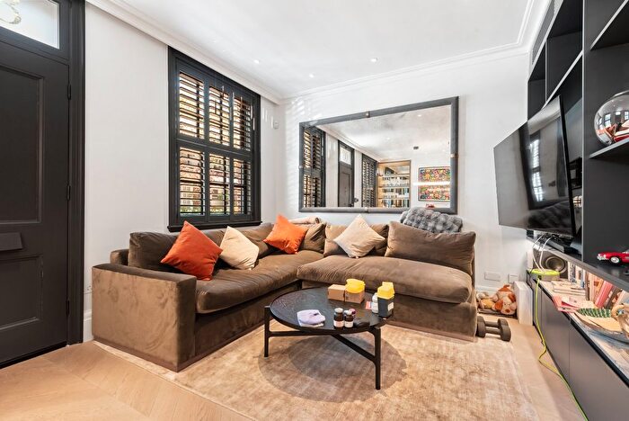 3 Bedroom Mews To Rent In Stanhope Mews East, South Kensington, SW7