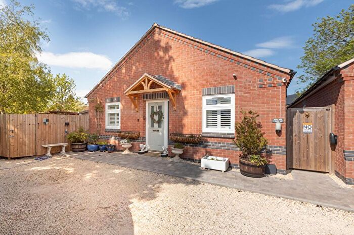 2 Bedroom Detached Bungalow For Sale In Chapel Lane, Walton, LE17