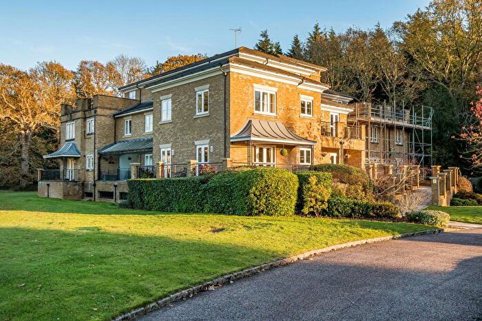 2 Bedroom Apartment For Sale In East Parkside, Willow House, CR6