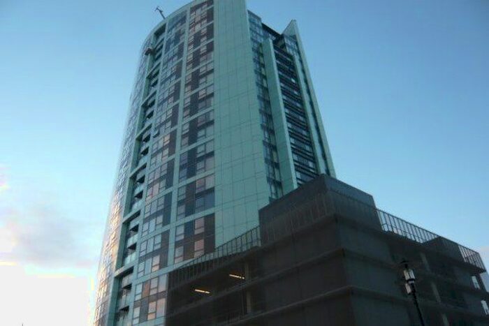 2 Bedroom Flat To Rent In Princes Parade, Liverpool L3