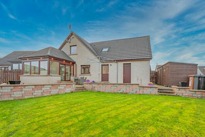 4 Bedroom Detached House For Sale In Mcintosh Crescent, Aberdeen, AB21