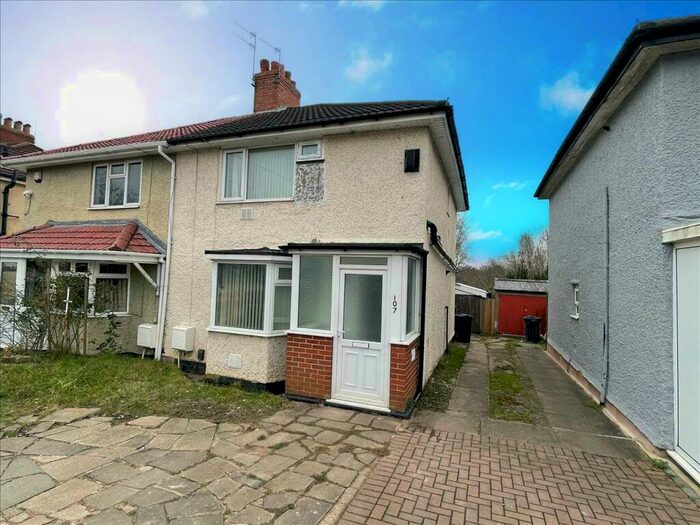 3 Bedroom Semi-Detached House To Rent In Chinn Brook Road, Birmingham, B13