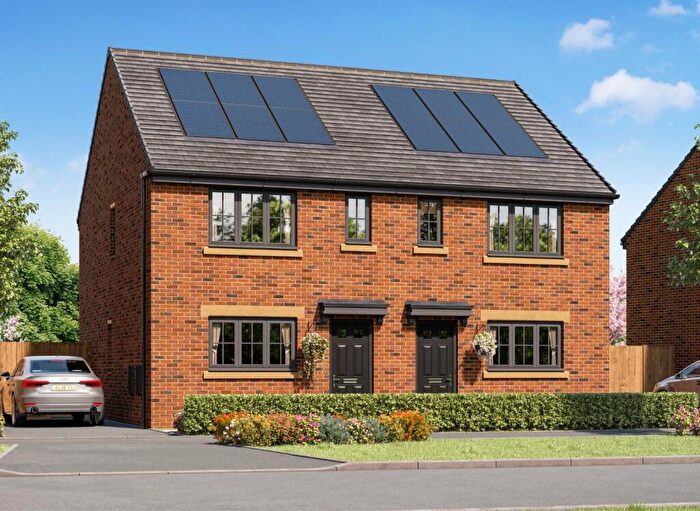 3 Bedroom Semi Detached House For Sale In Foxby Hill, Gainsborough, DN21