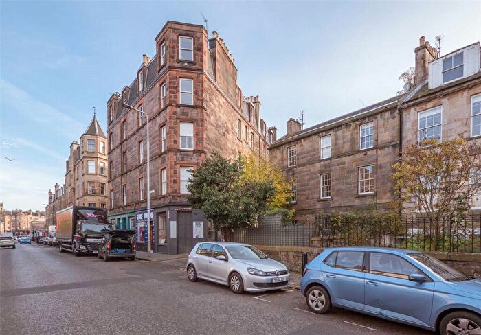 2 Bedroom Flat To Rent In Mary's Place, Edinburgh, EH4