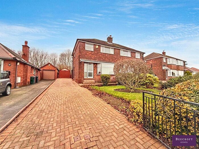 3 Bedroom Semi-Detached House For Sale In Aldham House Lane, Wombwell, Barnsley, S73