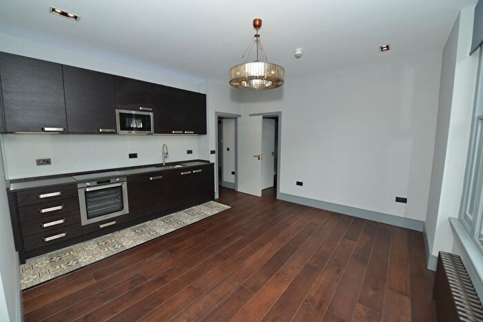 1 Bedroom Flat To Rent In Sutherland Avenue, London, W9