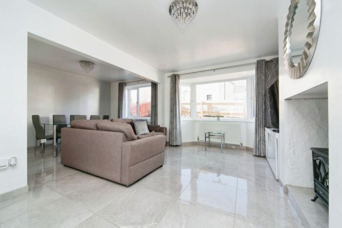 3 Bedroom Semi-Detached House For Sale In Tan Y Marian, Llanddulas, Abergele, Conwy, LL22