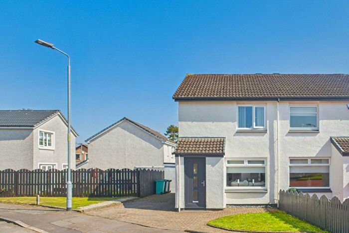 2 Bedroom Semi-Detached House For Sale In Swinstie View, Motherwell, ML1