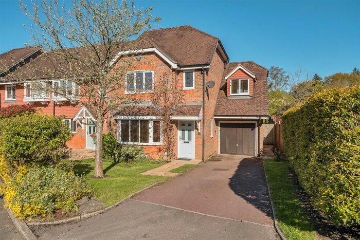 4 Bedroom End Of Terrace House To Rent In Royal Huts Avenue, Hindhead, GU26