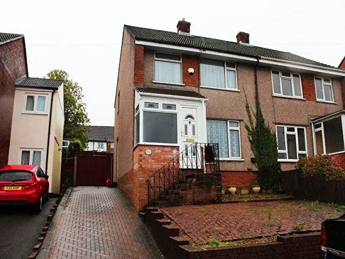 3 Bedroom Semi-Detached House To Rent In Hollybush Avenue, Newport, NP20