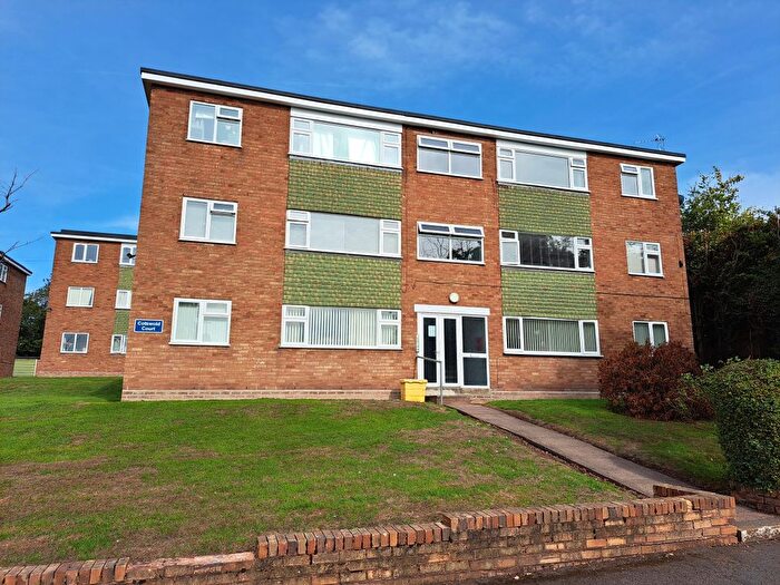 2 Bedroom Flat To Rent In Hill Village Road, Four Oaks, Sutton Coldfield, B75