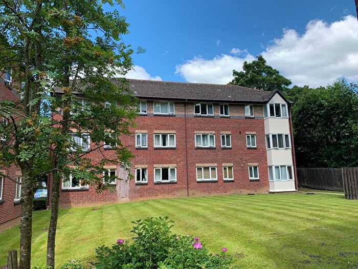 1 Bedroom Apartment To Rent In High Street, West End, Southampton, SO30