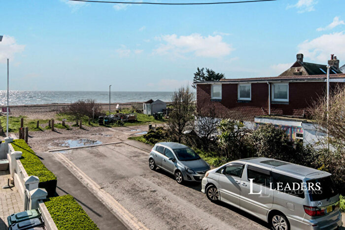 2 Bedroom Flat To Rent In Collier Road, Pevensey Bay, Pevensey, BN24