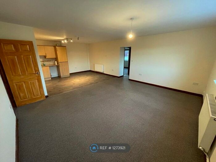 2 Bedroom Maisonette To Rent In Gem Road, Morriston, Swansea SA6