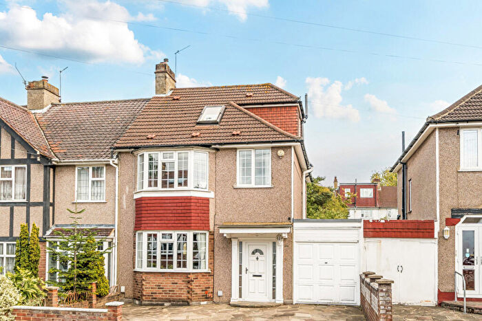 5 Bedroom End Of Terrace House For Sale In Welbeck Avenue, London, BR1