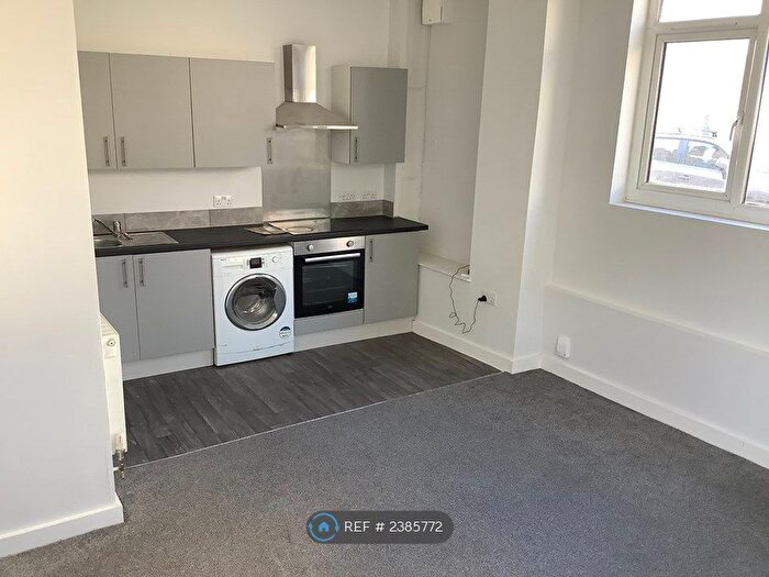 1 Bedroom Flat To Rent In Wolsdon Street, Plymouth, PL1