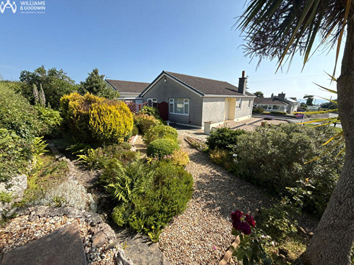 2 Bedroom Detached Bungalow For Sale In Minffordd Estate, Benllech, Anglesey, LL74