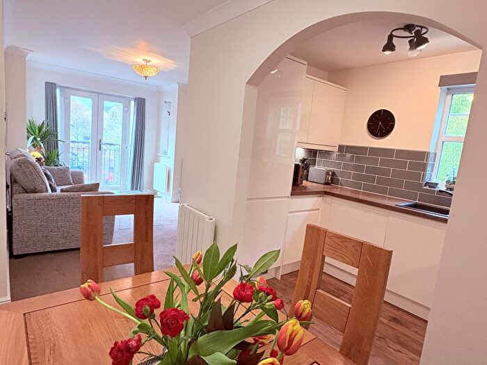 2 Bedroom Apartment To Rent In Willow Hey, Grange Park Way, Rossendale, BB4