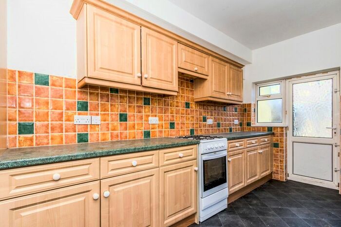 3 Bedroom Terraced House To Rent In Meyrick Road, Portsmouth, PO2