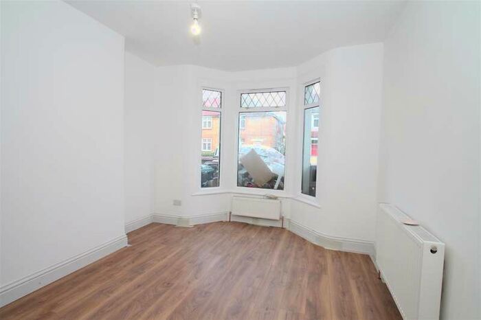2 Bedroom Terraced House To Rent In Felixstowe Road, London N9