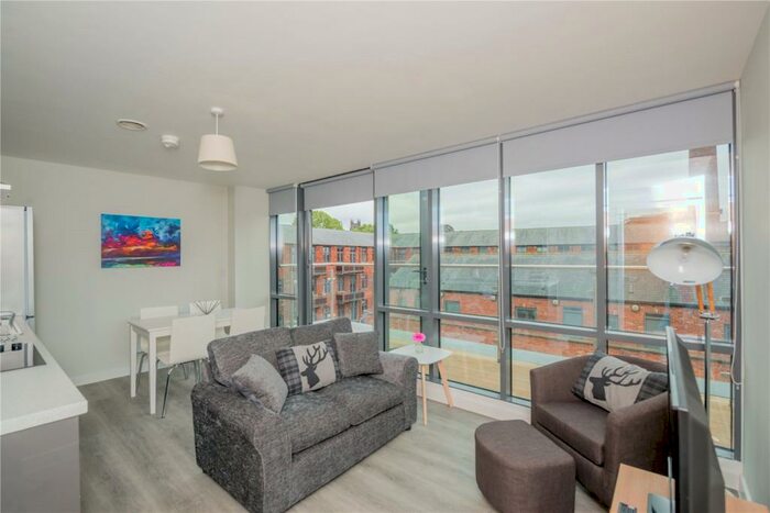 2 Bedroom Flat To Rent In East Point, East Street, Leeds, LS9