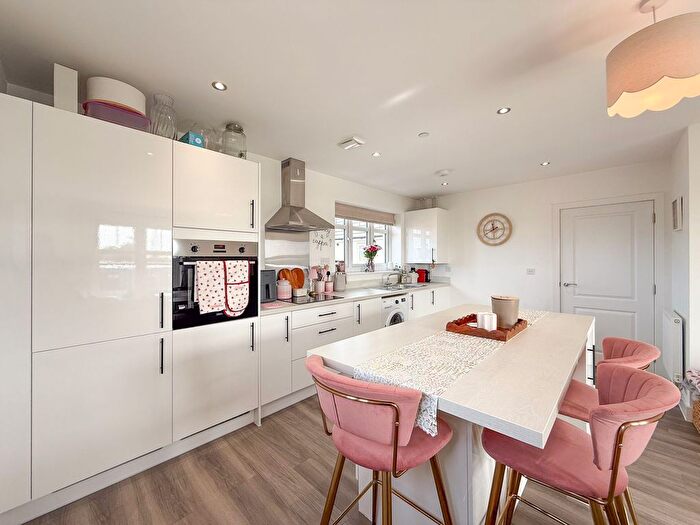 2 Bedroom Flat For Sale In Sultan Glacier Close, Newport, NP20